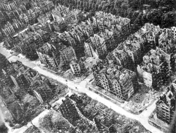 hamburg_after_the_1943_bombing